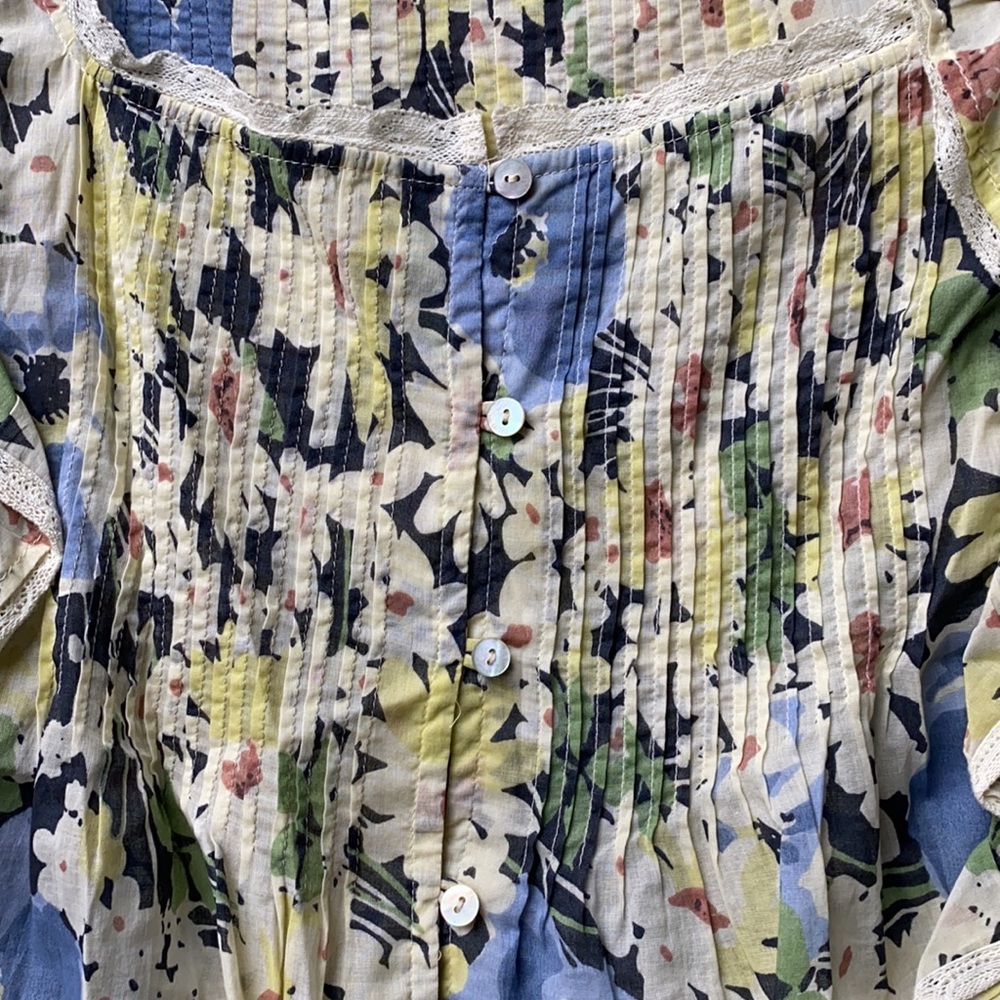 Wilfred la Boheme floral top. - Picture 6 of 9